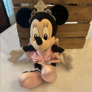 Disney Minnie Mouse Collectible Ballerina Plush Toy